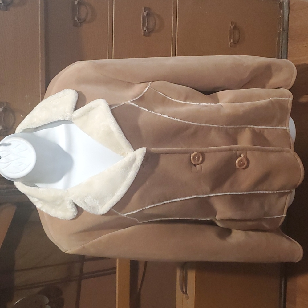 MULBERRY STREET coat.    #4653